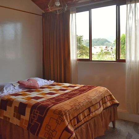 Suzet House Guest House Oxapampa Exterior photo